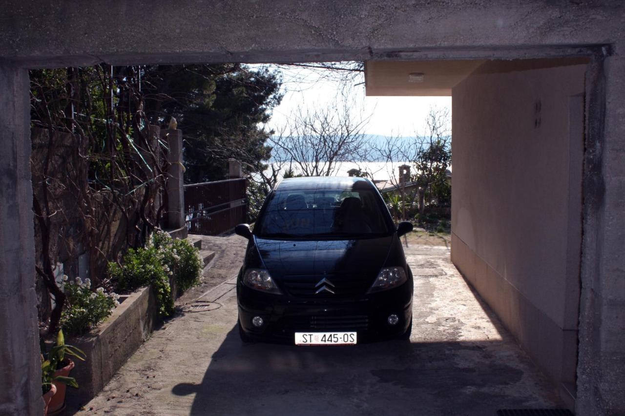 Apartments By The Sea Lokva Rogoznica, Omis - 4821 Екстер'єр фото